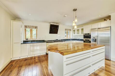 Tollbar Rd Islip-31.jpg