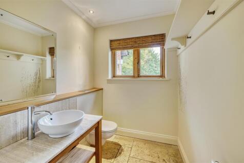 Tollbar Rd Islip-16.jpg