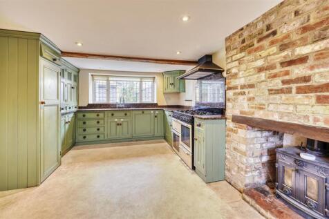 5 the Green Woodlford-12.jpg