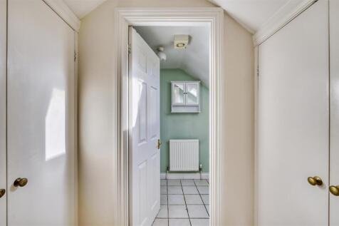 8 Jennings Close Higham-9.jpg