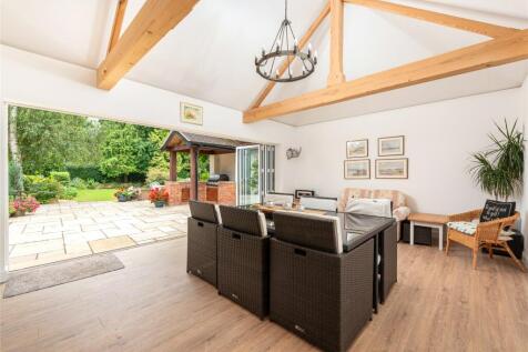 Family/Garden Room