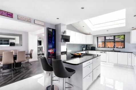 Kitchen/Breakfast Rm