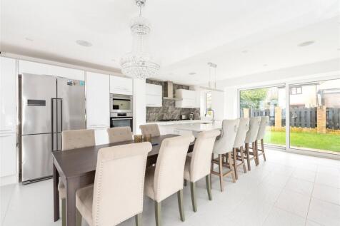 Kitchen/Dining Rm