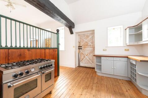 Kitchen/Breakfast Rm