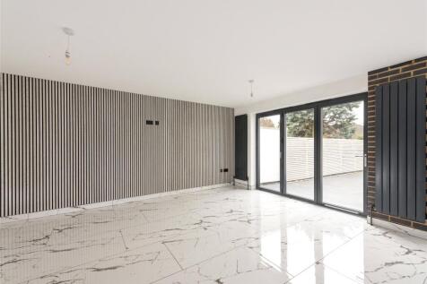 Sitting/Family Room