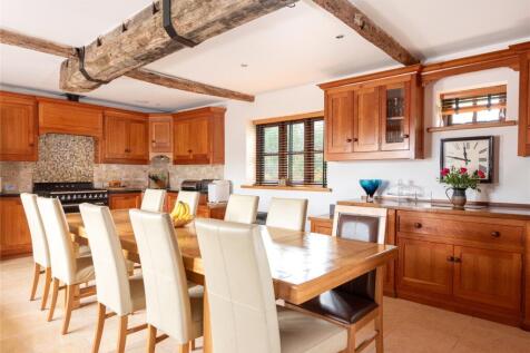 Kitchen/Dining Rm