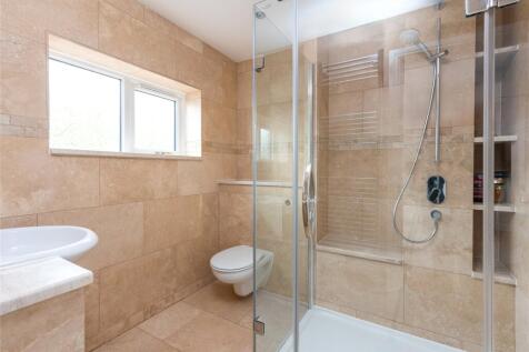 Bed 2 En Suite