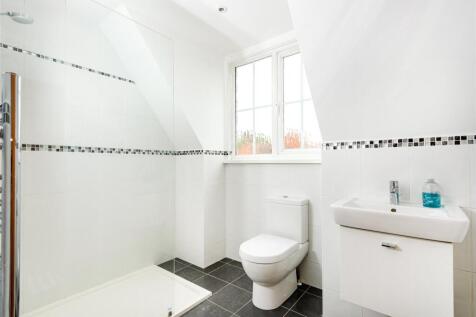 Family Shower Room
