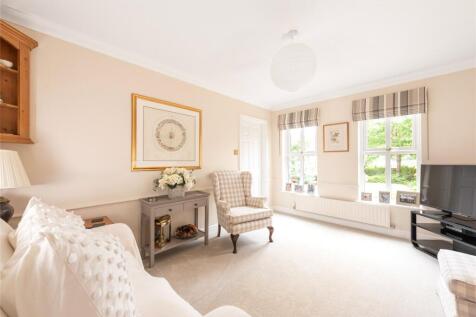 Dining/Family Rm