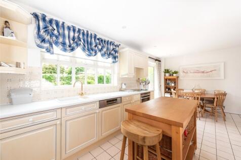 Kitchen/Breakfast Rm