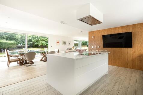 Kitchen/Din/Sitt Rm