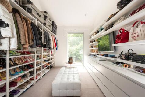 Dressing Area