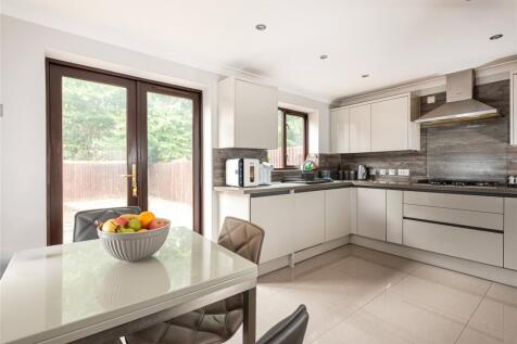 Kitchen/Dining Rm