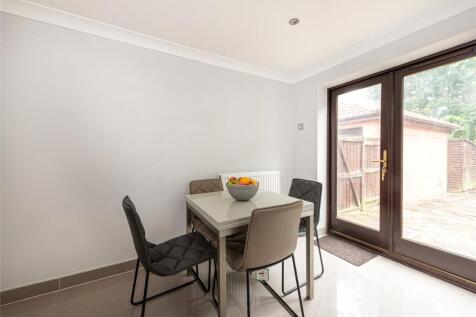 Kitchen/Dining Rm