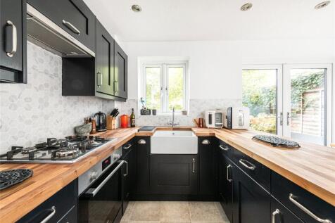 Kitchen/Dining Rm