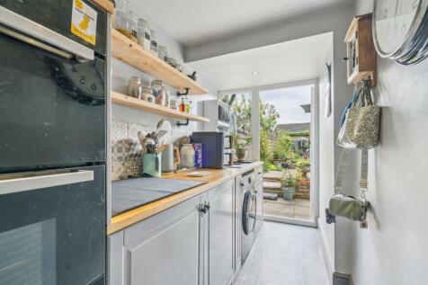 Property Image 9
