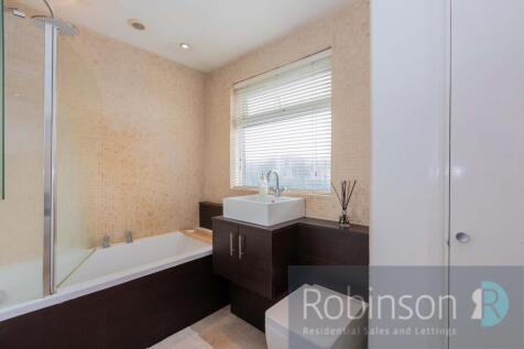 25 Purssell Close-14