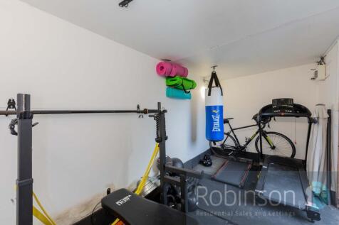 25 Purssell Close-5