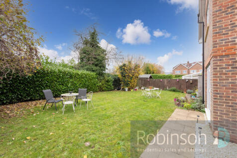 4 Willow Close-4