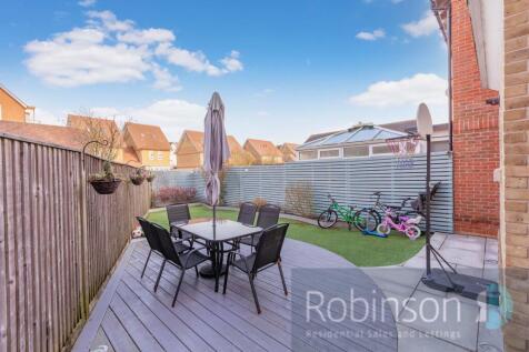 112 Blackamoor Lane-1
