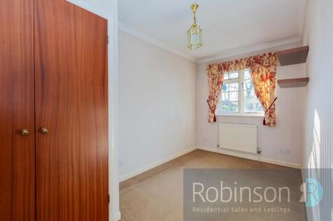 13 Monycrower Drive-12