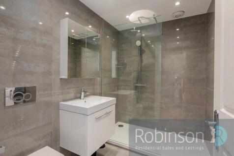 16 Lockbridge Court-8