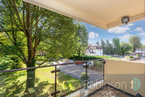 16 Lockbridge Court-7