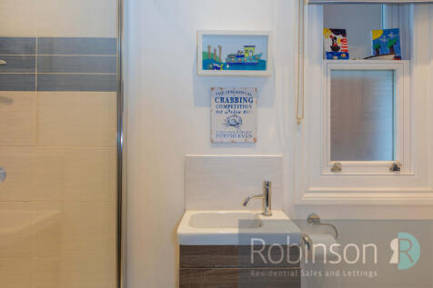 25 Wellington Road-11