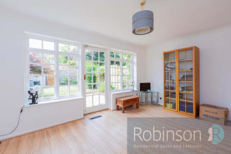 10 Wheatfield Close-9