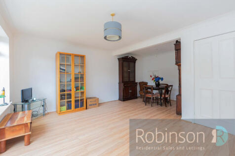 10 Wheatfield Close-8