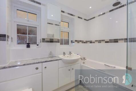86 Beverley Gardens-12