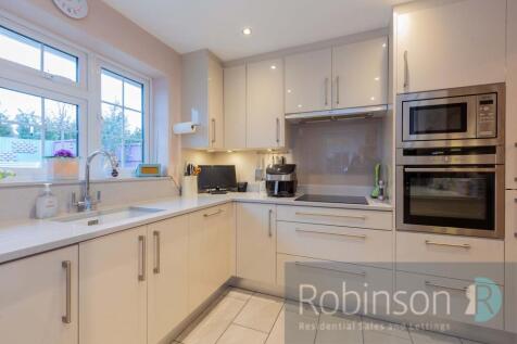 86 Beverley Gardens-15