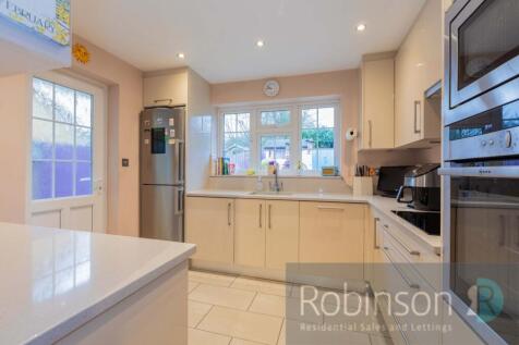86 Beverley Gardens-16