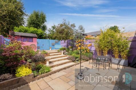 86 Beverley Gardens-3