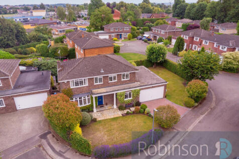 11 Silvertrees Drive-4