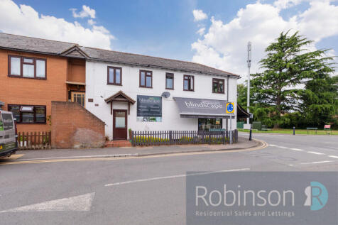 Flat 3 71 Courthouse Rd-1
