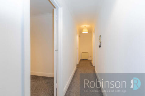 18 Lancastria Mews-11