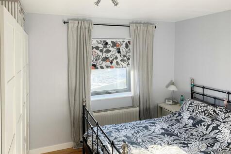 main bedroom.jpg