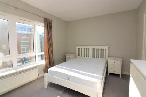Leeside Court.JPG
