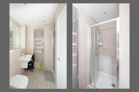 23-en-suite vertical pair for the web.jpg