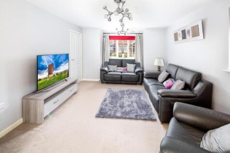06-living room.jpg