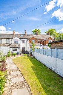 06-rear garden vertical_.jpg