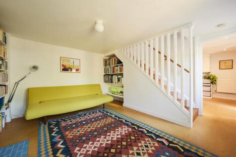 Living room 03 copy.jpg