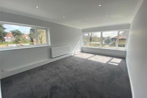 65b Station Lane Lounge new .jpg