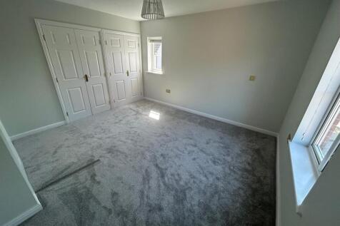 bed 444.jpg