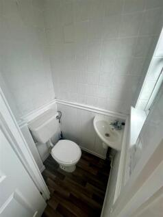ground floor wc.jpg
