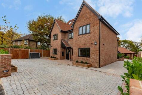 3 Heath Park Road Externals-HRNWM3.jpg
