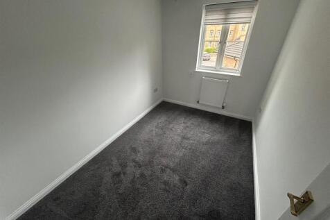 bed 2 2.jpg
