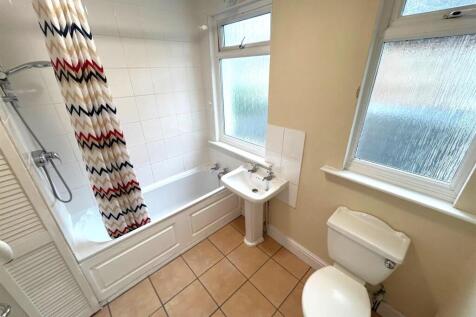 Bathroom 3 - New.jpg