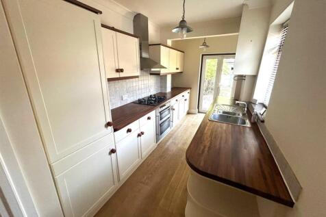 Kitchen 2 - edited .jpg